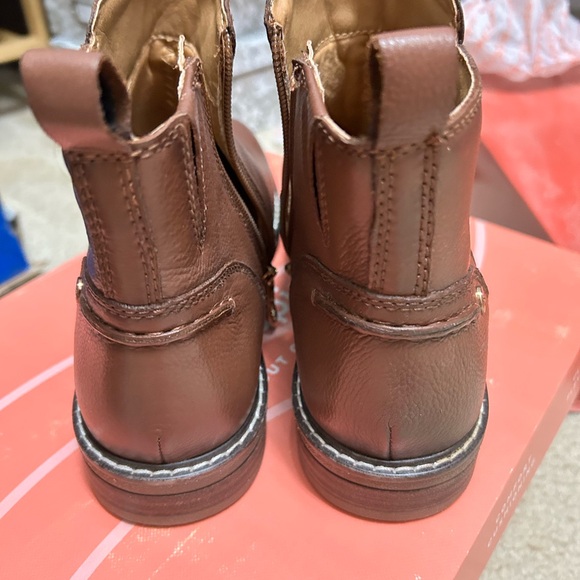 Easy Spirit Brown Leather Ankle Boots - Picture 3 of 6